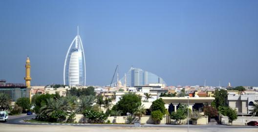 Jumeirah Beach Hotel & Burj Al Arab